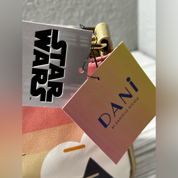 Star Wars x Danielle Nicole The Child Grogu baby yoda Crossbody Bag clutch bag - Picture 12 of 14